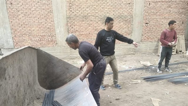 جانب من أعمال الإزالة