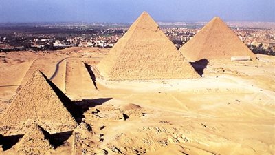 مفاجأة في أهرامات الجيزة قد تعيد صياغة التاريخ (تفاصيل)