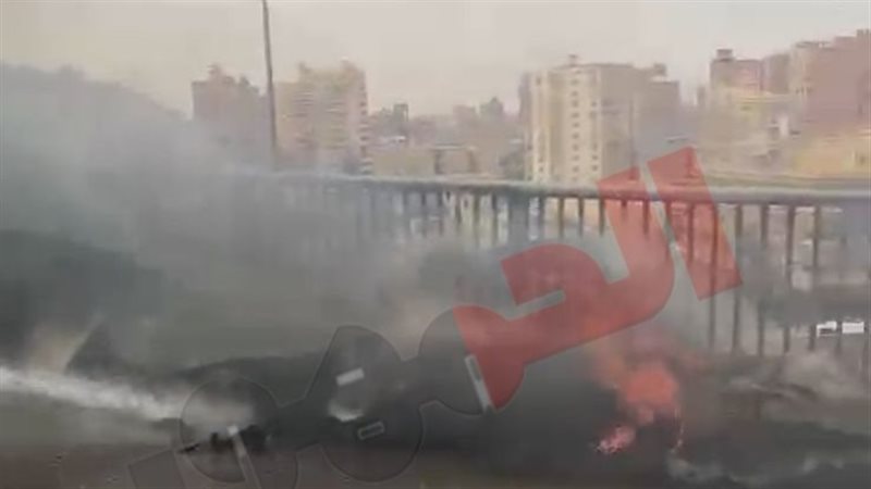 جانب من الحريق