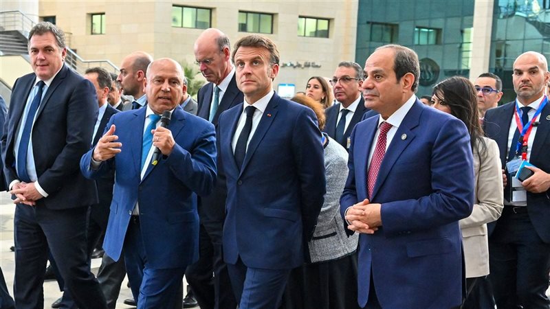 الرئيس السيسي والرئيس الفرنسي 