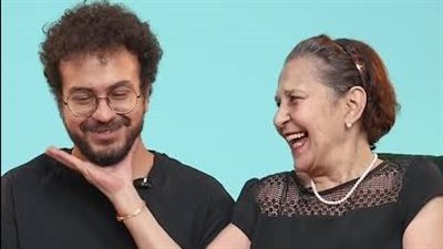 حنان يوسف تفاجئ نجلها أحمد عصام على الهواء: اتخضيت من تمثيله