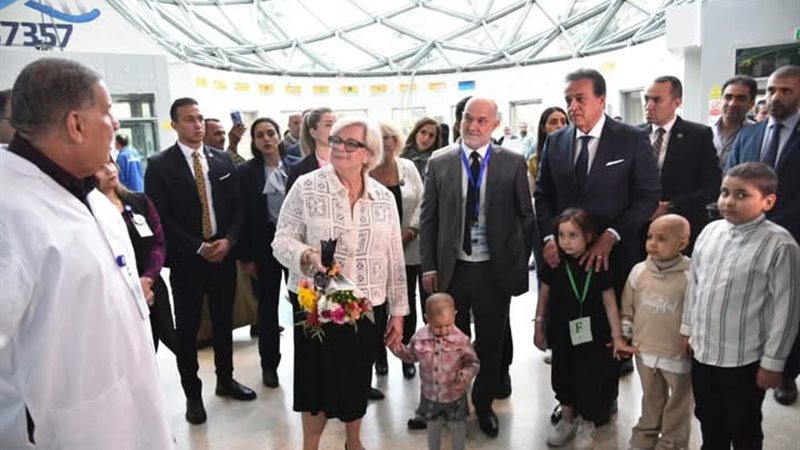 خلال الزيارة
