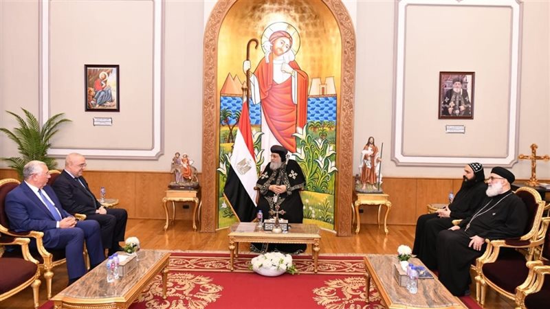 البابا تواضروس الثاني وقيادات حزب الجبهة الوطنية 