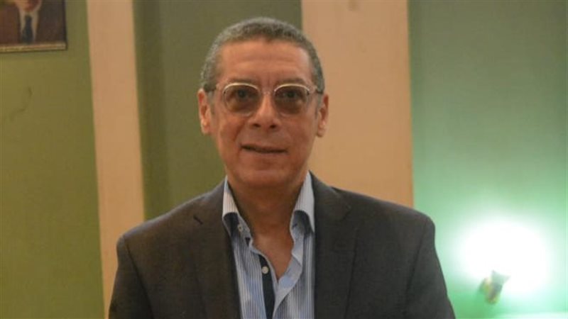 ياسر قمر