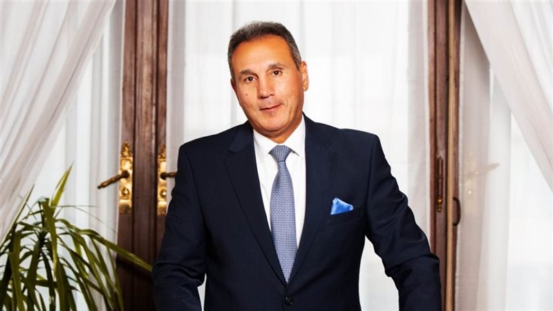 محمد الأتربي رئيس البنك الأهلي