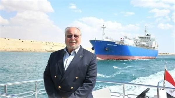 الملك السابق أحمد