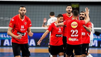 بعثة طائرة رجال الأهلي تغادر إلى ليبيا للمشاركة في بطولة أفريقيا