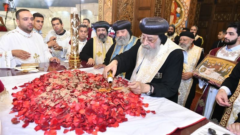 صلوات الجمعة العظيمة بحضور البابا تواضروس