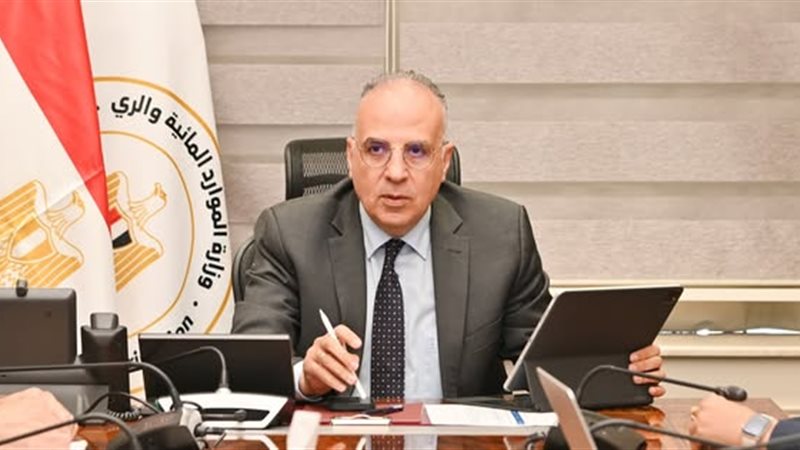وزير العمل
