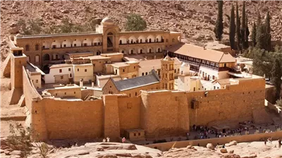 حكيم سانت كاترين: أعشابنا مباركة والمشفى سيكون فريدا من نوعه في العالم
