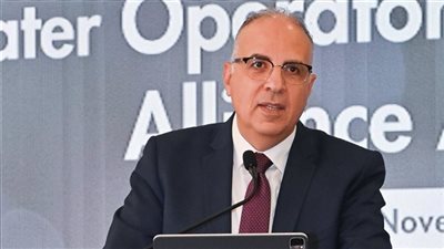 وزير الرى يوجه بمتابعة المصارف الزراعية ومحطات المياه خلال إجازة العيد