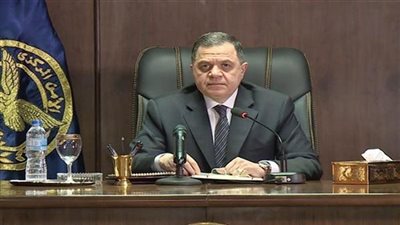 وزير الداخلية يصدر قرارا بإبعاد مواطن سوري خارج البلاد 