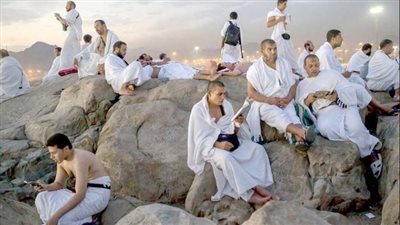 للثراء السريع.. سقوط متهم يدير شركة وهمية لنصب على راغبي الحج والعمره