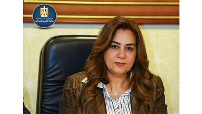 تدريب 150 من القيادات والعاملين بالمحليات ضمن 3 برامج نوعية بسقارة