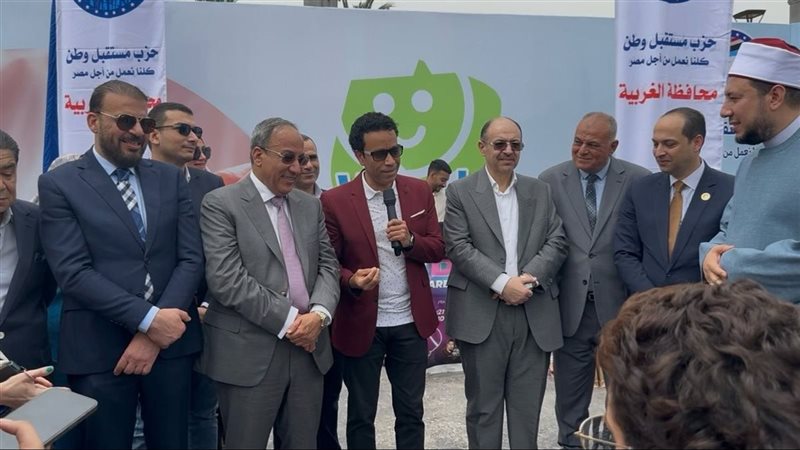 سامح حسين في حفل يوم اليتيم