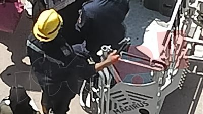 بعد انهيار جزء من السلم.. الحماية المدنية تنقذ 36 شخصا بعقار في السلام 