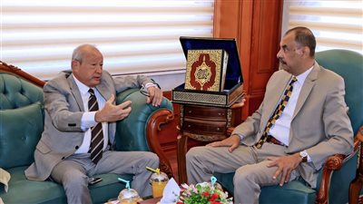 محافظ سوهاج يناقش مع نجيب ساويرس مشروع دار وسلامة