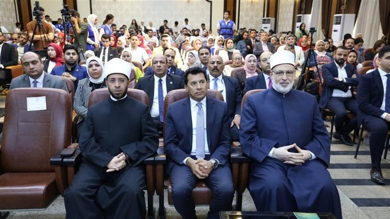 وكيل الأزهر في ندوة شبابية بحضور وزير الأوقاف ووزير الرياضة