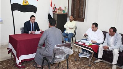 نائب محافظ الفيوم يعقد لقاء لخدمة المواطنين بقرية النصارية مركز إبشواي