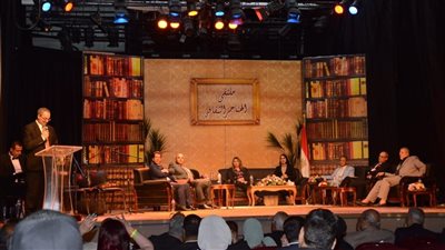 تفاصيل ملتقى الهناجر الثقافي بعنوان 