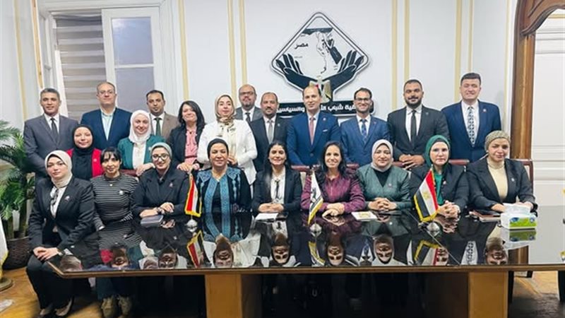 شباب الأحزاب