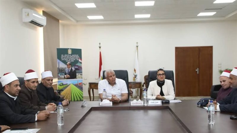 نائب محافظ الوادي الجديد مع قيادات الأوقاف والازهر
