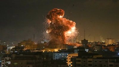 القوات المسلحة اليمنية تقصف هدفًا عسكريًا إسرائيليًا جنوب يافا بصاروخ 