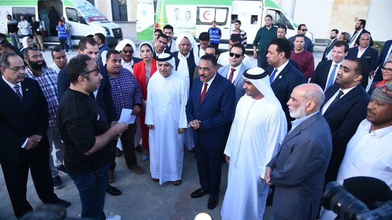 محافظ مطروح مع قيادات اماراتية