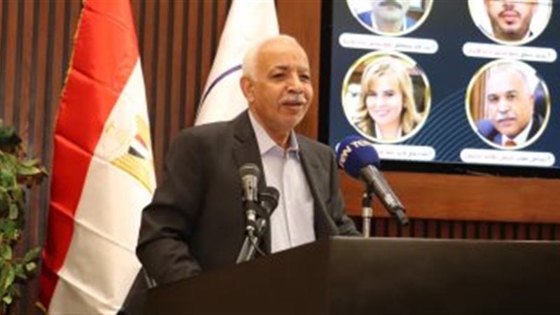 عبدالمنعم الجمل