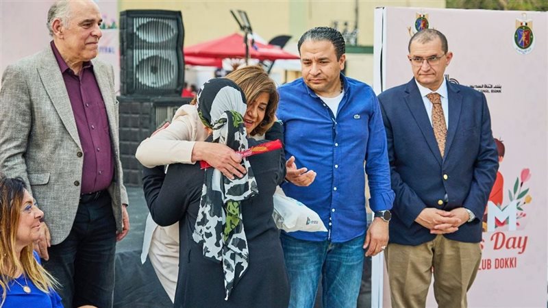 تكريم الأمهات المثاليات من بنك قناة السويس