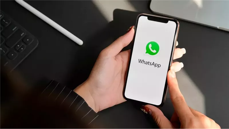 تطبيق واتساب