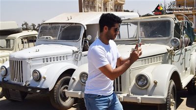 تفاصيل زيارة النجم العالمي مينا مسعود لمدينة الإنتاج الإعلامي (صور)