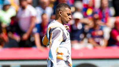 ريال مدريد يتقدم بالهدف الثاني في شباك برشلونة في كلاسيكو الدوري الإسباني