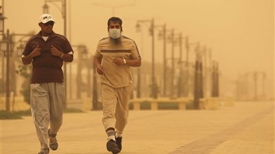 6 نصائح صحية لأصحاب الأمراض المزمنة خلال العواصف الرملية والغبارية