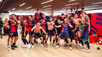 «برشلونة يعانق لقب الليجا».. رباعية الكلاسيكو تتصدر عناوين الصحف الإسبانية