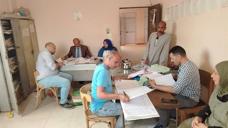 لجان الإدارة أثناء المتابعة والفحص