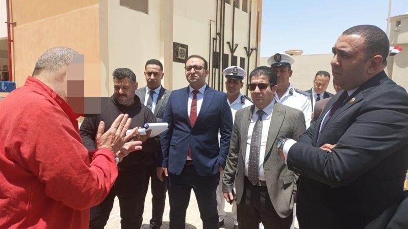 فريق النيابة العامة خلال الزيارة التفتيشية لمركز إصلاح وتأهي