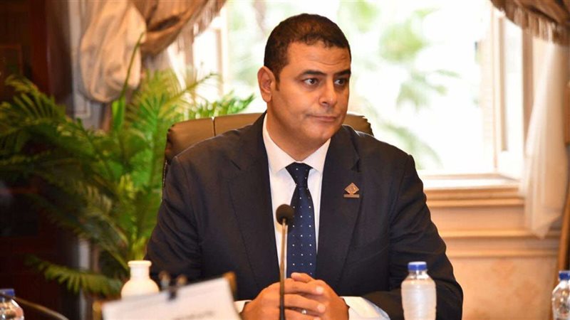 النائب نادر مصطفى 