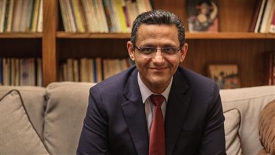 «ما زال في الحلم بقية».. نقيب الصحفيين يكشف سر شعار حملته الانتخابية|فيديو