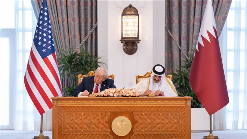 قطر وأمريكا توقعان صفقات ثنائية