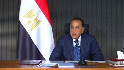 بعد قليل.. رئيس الوزراء يفتتح مصنع 