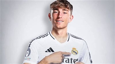  ريال مدريد يتعاقد رسميا مع الموهبة الإسبانية دين هويسن لتدعيم صفوف الفريق
