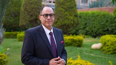 المستشار الإعلامي للوفد لـ الجمهور: المالك أفقر من المستأجر بقانون الإيجار القديم