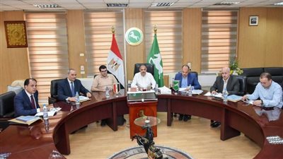 محافظ الشرقية يترأس لجان اختبارات المتقدمين لتجديد وظائف مديري العموم