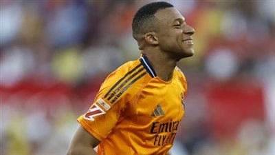 ريال مدريد يفوز على أشبيلية بهدفين في الدوري الإسباني (فيديو)
