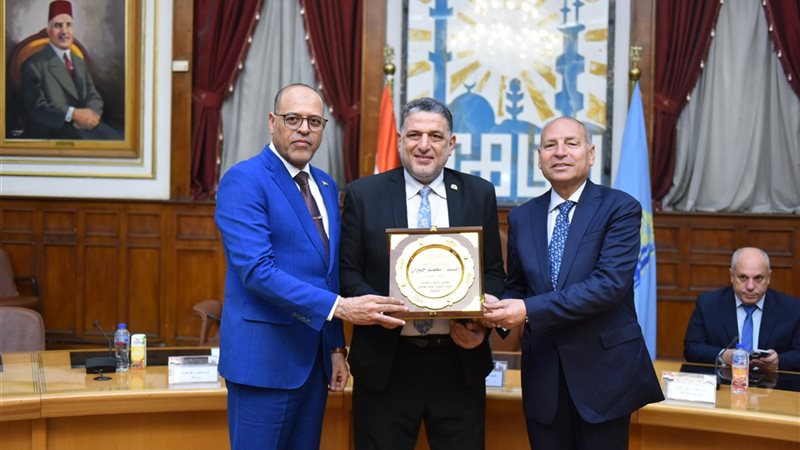 وزير العمل ومحافظ القاهرة
