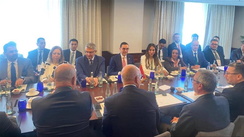 زيارة وزير الاستثمار والتجارة الخارجية لألمانيا