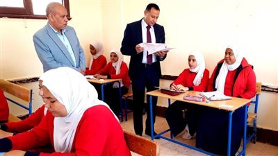 انطلاق امتحانات نهاية العام لصفوف النقل بمحافظة الوادي الجديد