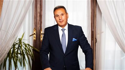 هل تتأثر الشهادات القديمة بعد خفض الفائدة؟ رئيس البنك الأهلي يوضح