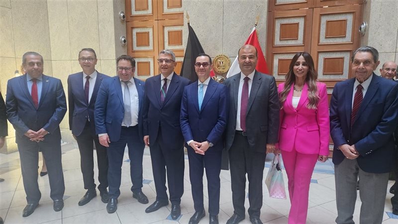 صورة من اجتماع اليوم